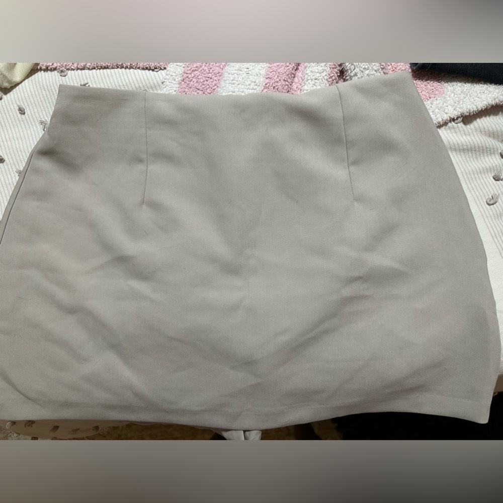 Abercrombie & Fitch Gray Mini Skirt